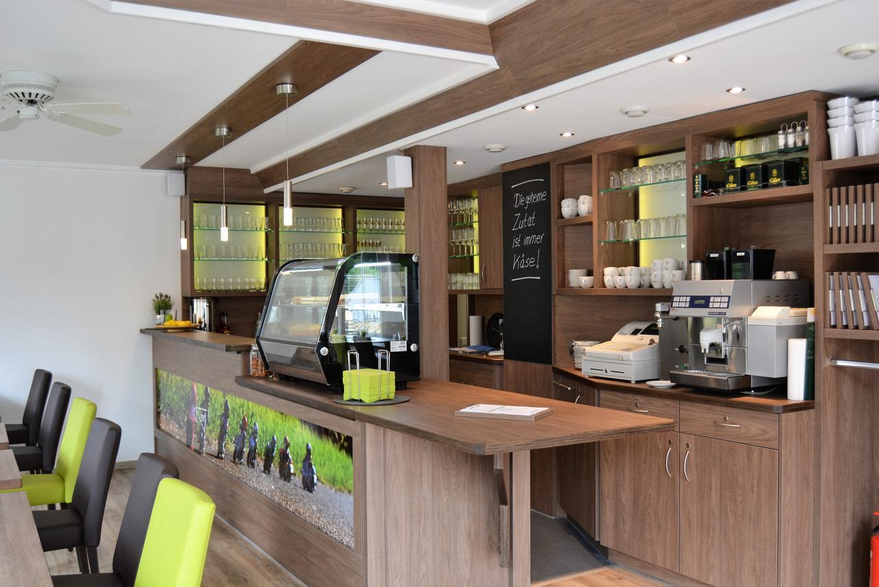 Winkelwerkstatt Hotel Kröv Екстериор снимка
